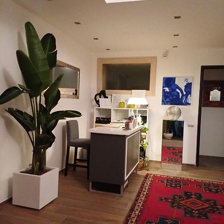 Bed & Breakfast Idomeneo 63 Lecce Buitenkant foto