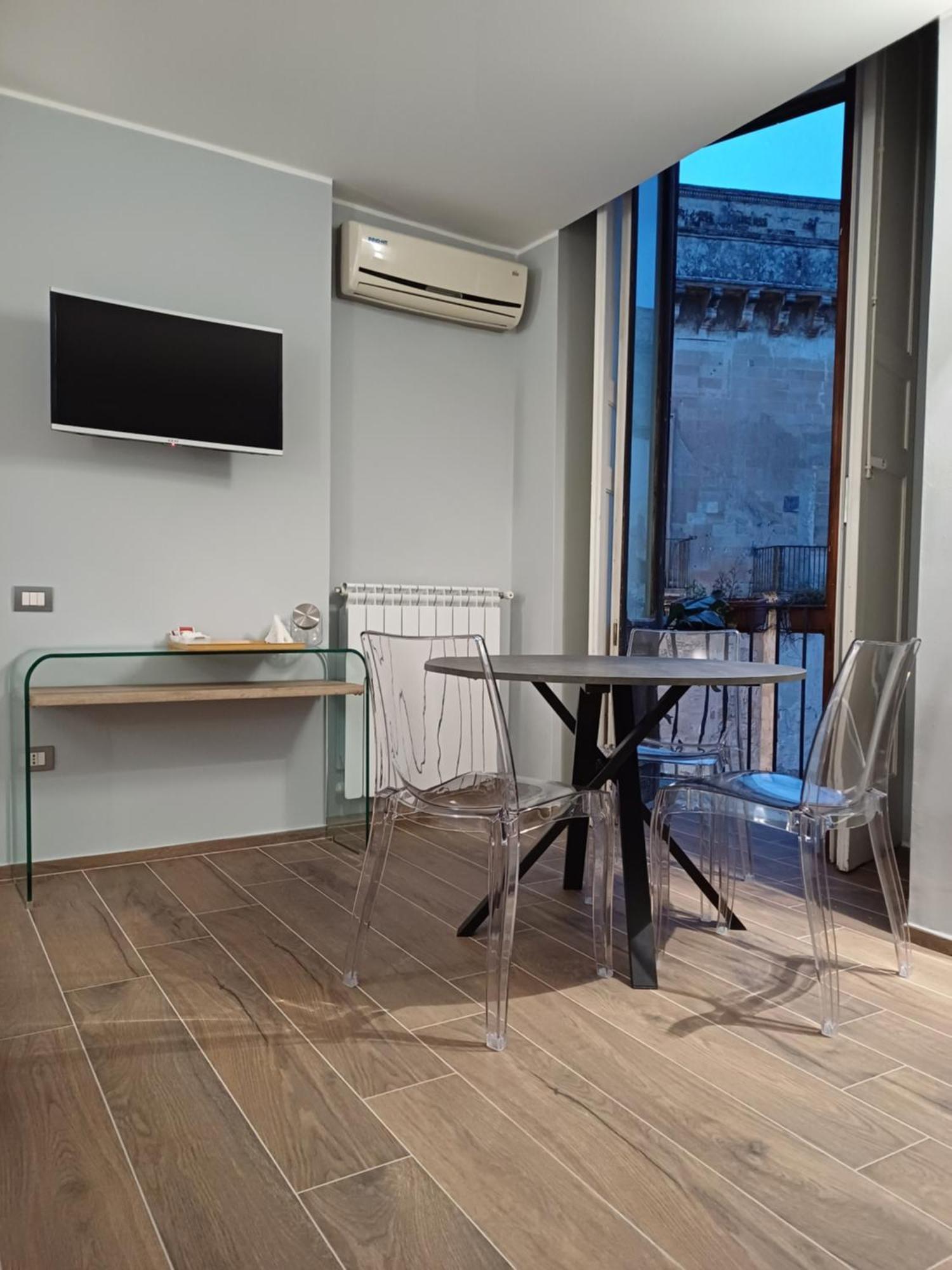Bed & Breakfast Idomeneo 63 Lecce Buitenkant foto